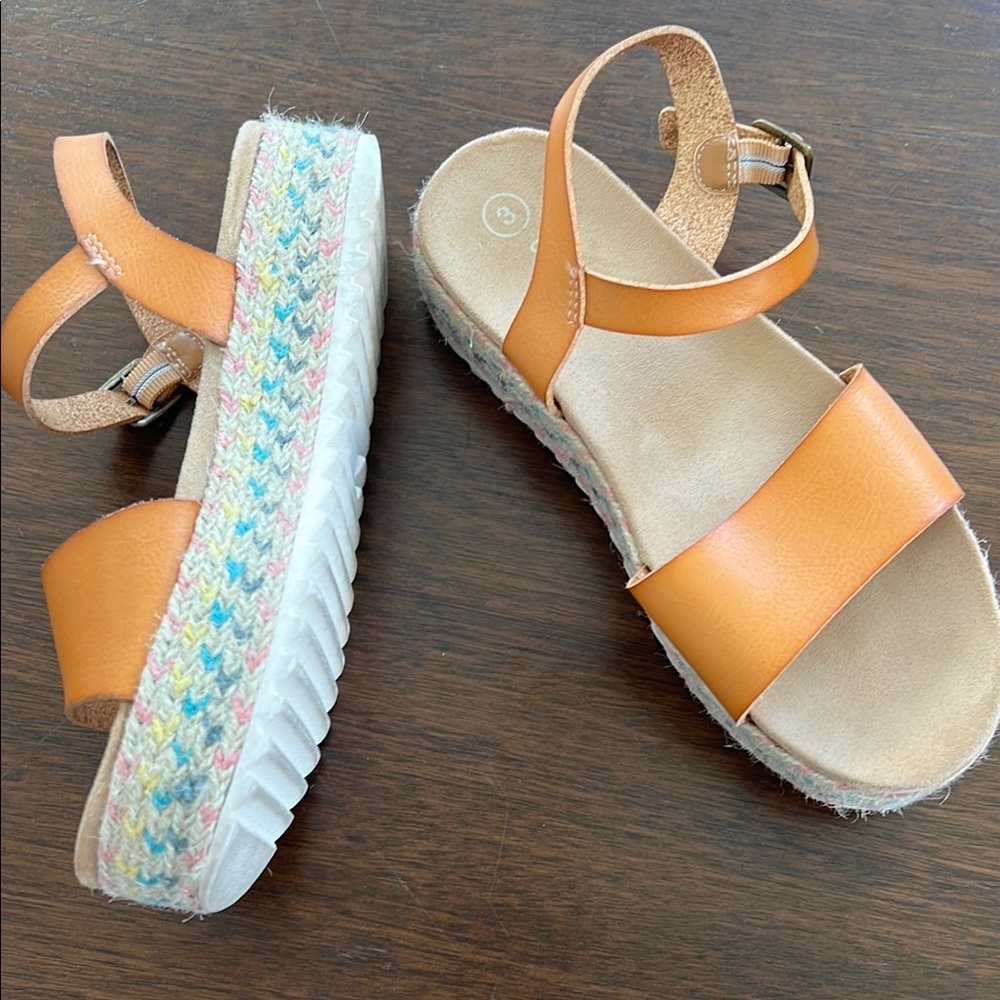 Tan Strappy Sandals With Pastel Colors Woven Sole